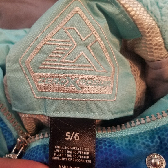 Girls winter coat - Picture 2 of 3